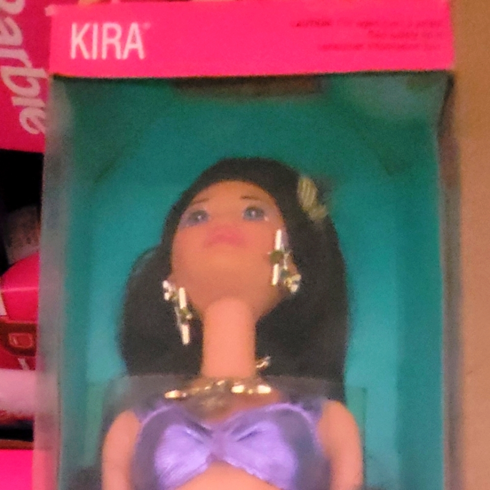 Mattel Barbie Sun Sensation Kira 1991 NRFB